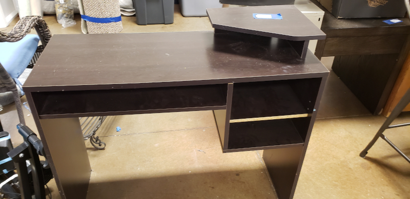 2000s-era desk. 2000s-era desk.